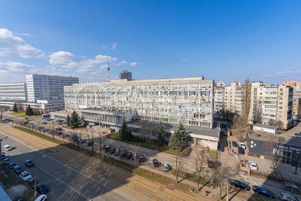Продаж квартири (49м2) з новим, авторським ремонтом  в ЖК Креатор Сіті, Дегтярівська 17