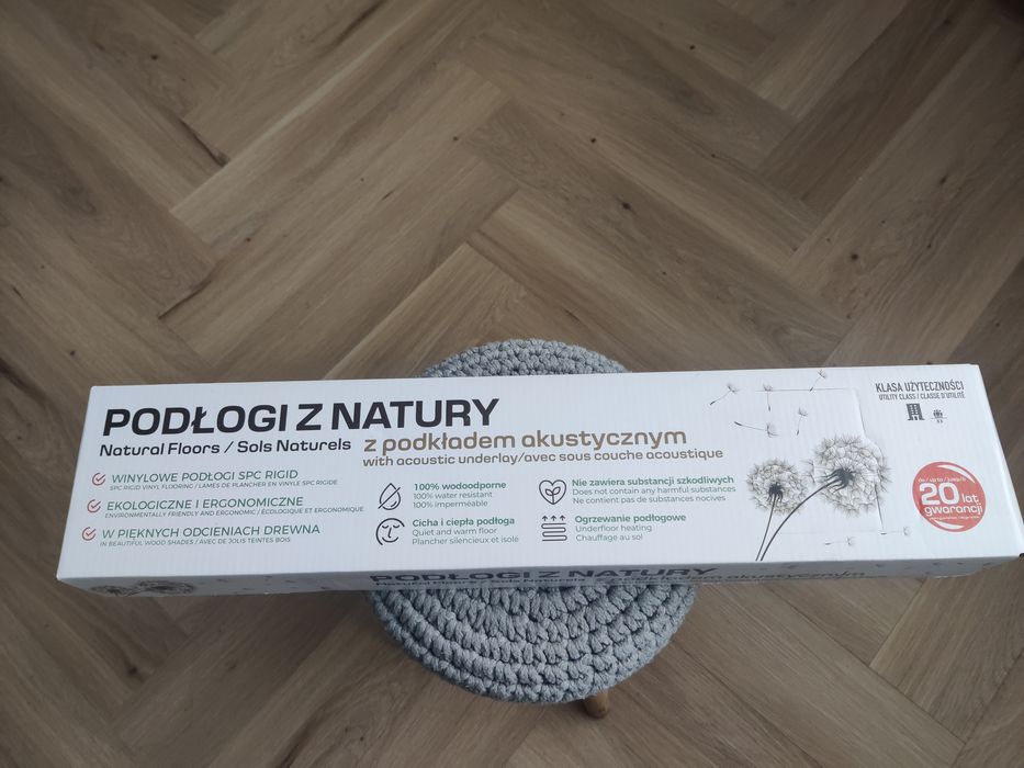 Panel winylowy z podkładem akustycznym jodełka klasyczna.Okazja!