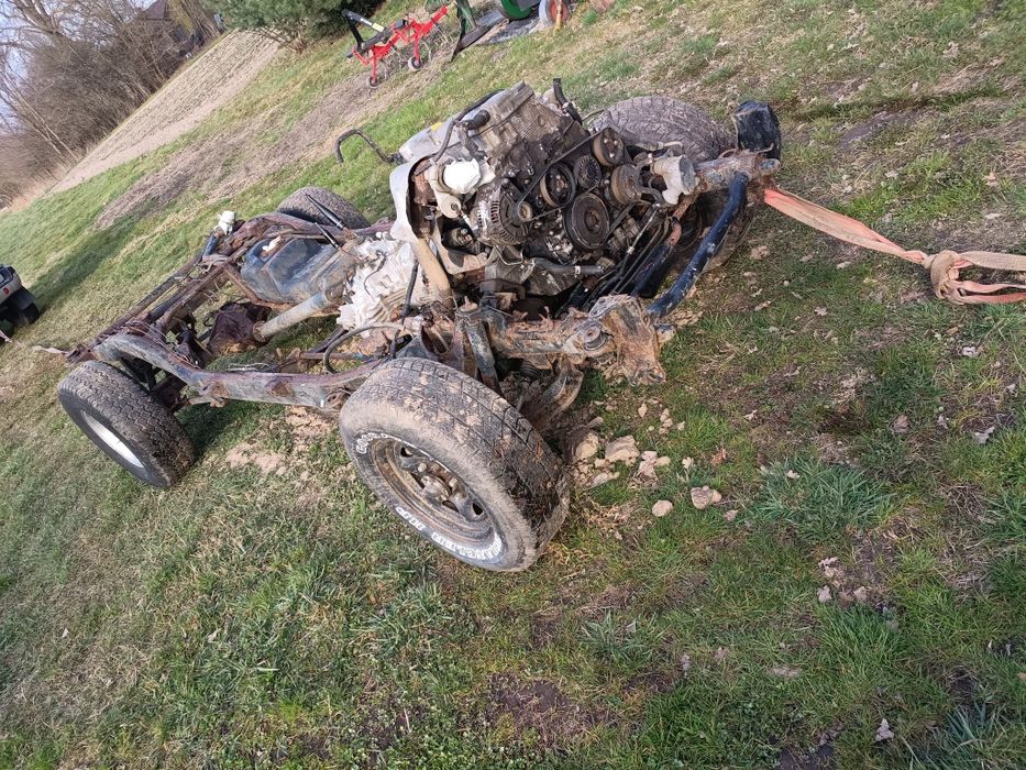 Rama  opel frontera