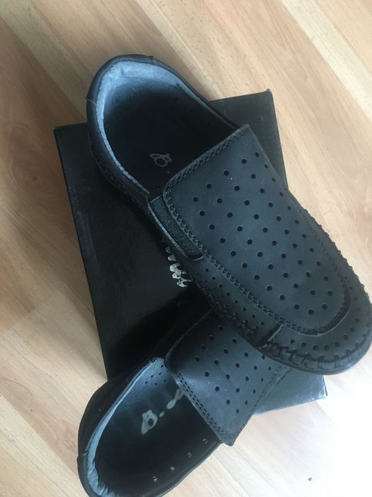 Макасини туфлі для хлопчика нові 29 розмір