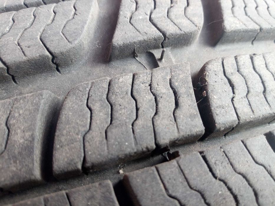 koła felgi opony 215/65 R16 98H michelin pilot alpin suzuki samurai