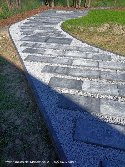 Układanie kostki brukowej,Ogrodnictwo