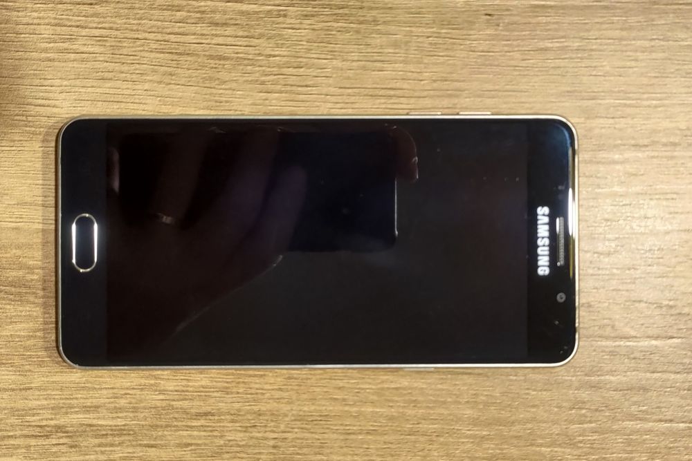 Samsung Galaxy A5 (6) 16GB złoty