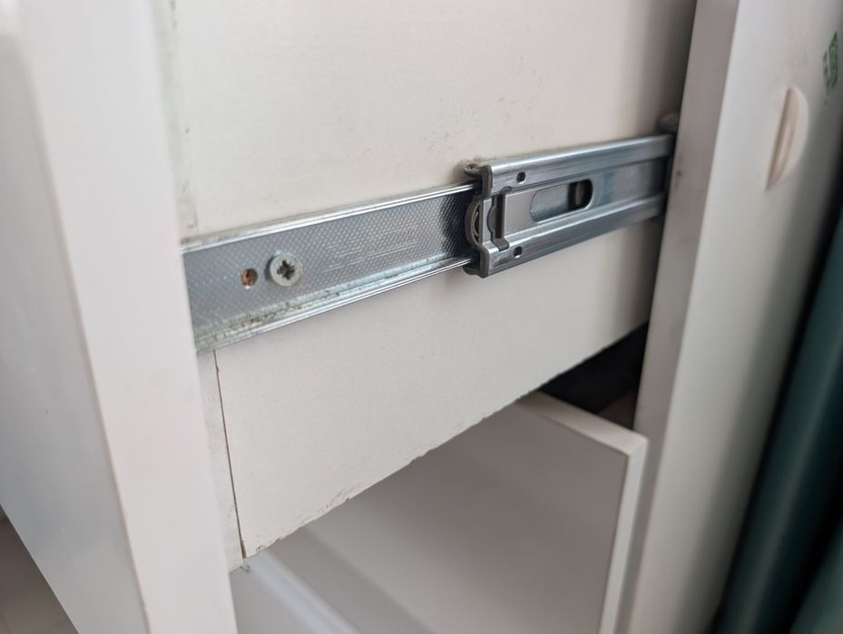 Тумби для зберігання