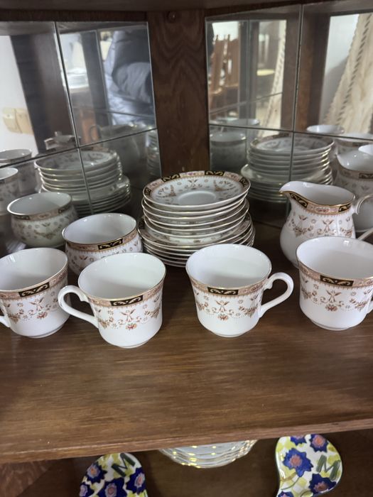 Англійський порцеляновий сервіз Elizabethan