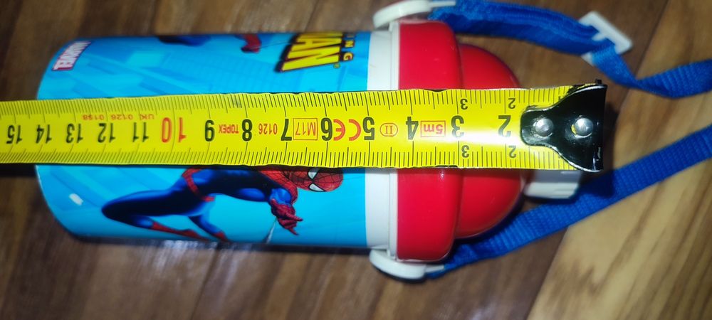 Nowy bidon Spiderman.