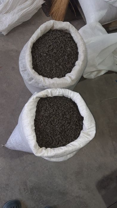 Макуха соняхова (сира)