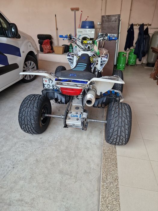 Suzuki ltz 400   moto 4