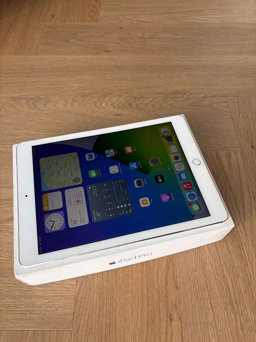 Idealny iPad Pro 9,7 128 GB CELLULAR SPACE GRAY w PERFEKCYJNYM stanie!