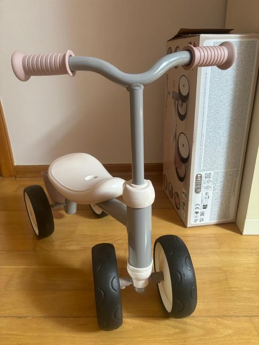 Triciclo criança