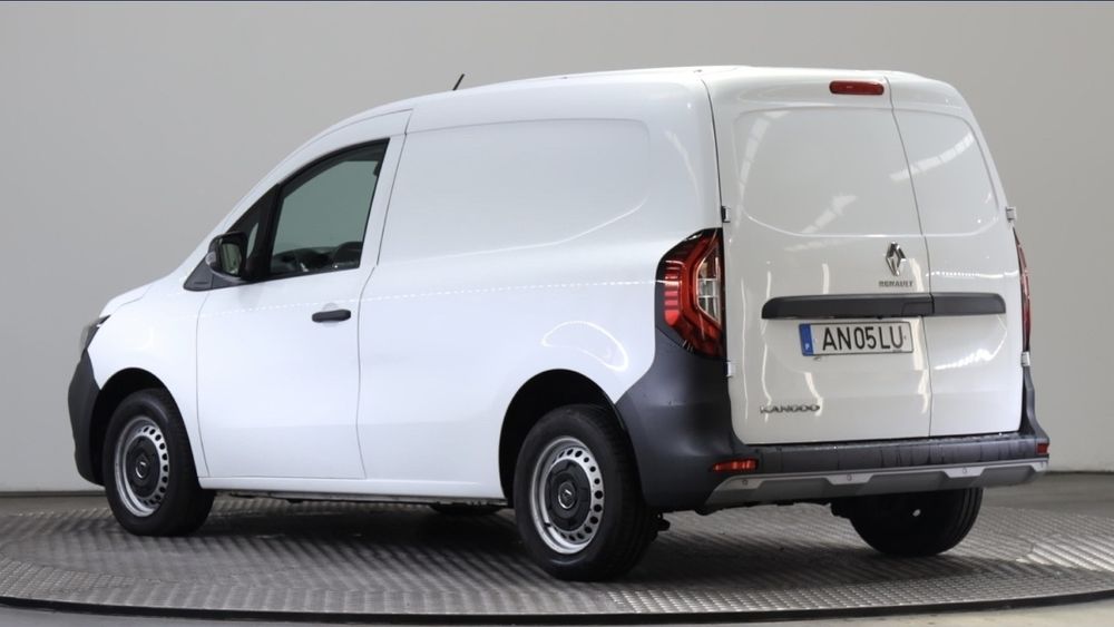 RENAULT KANGOO  Van 1.5 Blue dci L1 Edition one  
 VAN 1.5 BLUE dCi L1 Edition one

3 Lugares