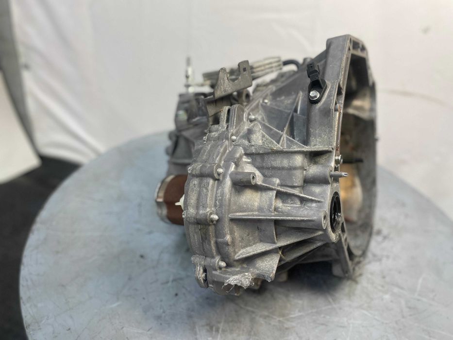 Caixa de velocidades manual  Nissan Qashqai I  1.5dci (Ref: TL4113)
