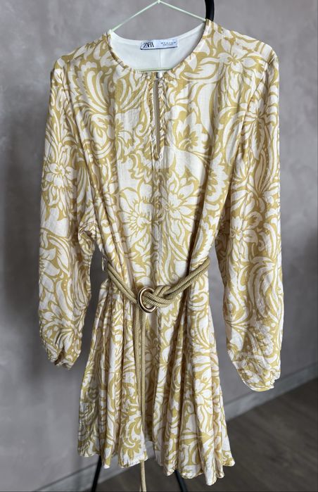 Сукня Zara, розмір s