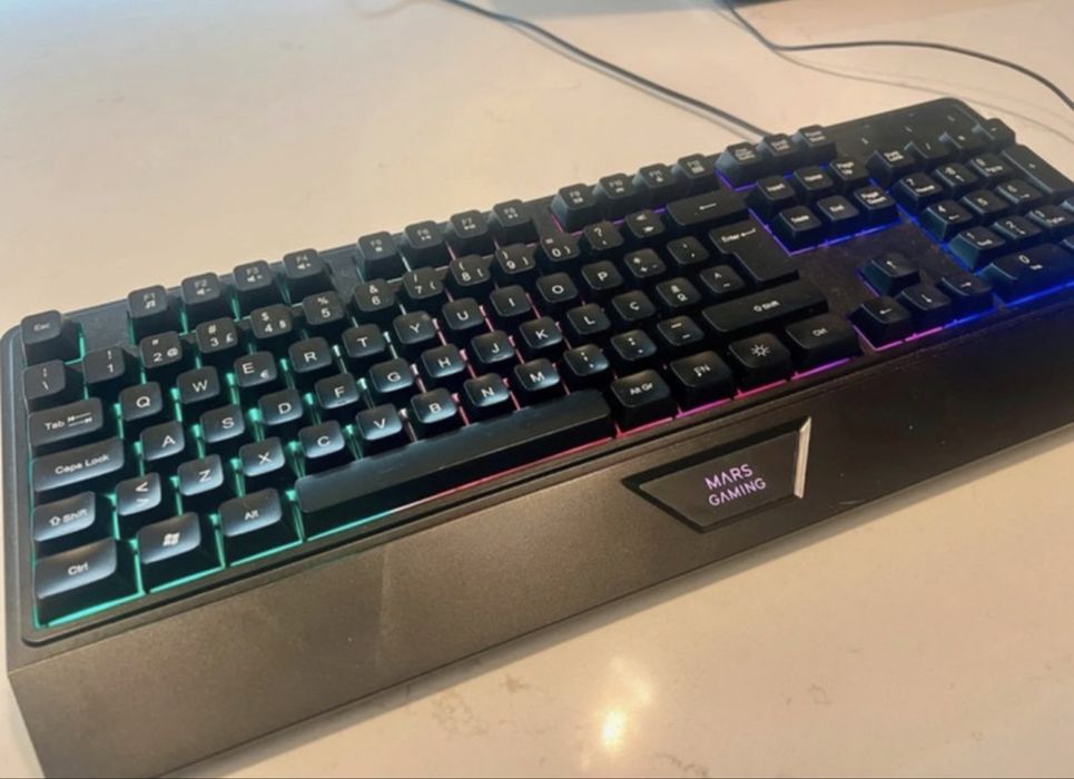 Teclado + rato gaming Mars Gaming RGB (como novos)
