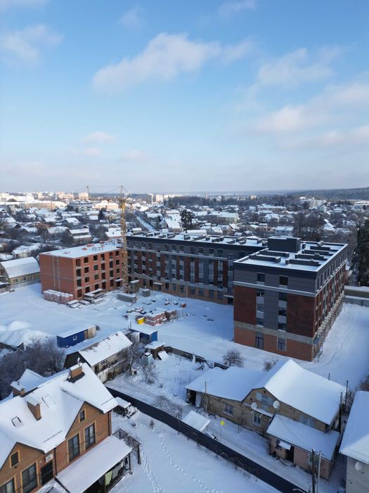 Cвітла однокімнатна 40 кв.м., ЖК Kvartal Soborna , двір без машин