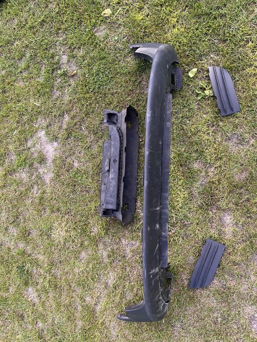 Maska i dokładka zderzaka volvo c30 przedlift