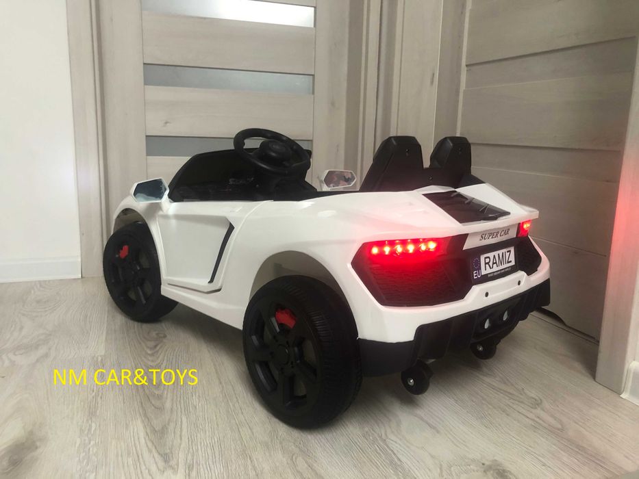 Samochód Auto Pojazd Future na akumulator dla dzieci