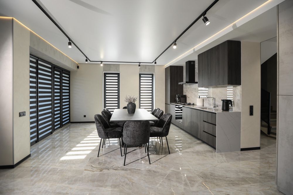 Подобова оренда будинку з басейном