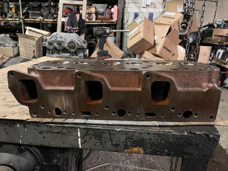 Нова головка блоку циліндрів (ГБЦ) ЯМЗ-240 (К-701) КІРОВЕЦЬ