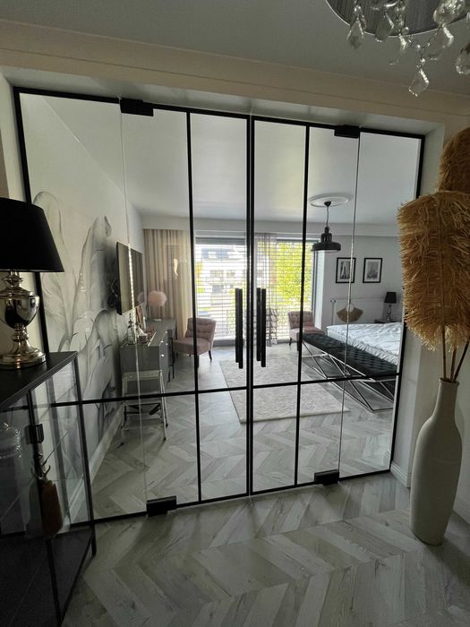 Balustrady szklane Drzwi szklane Lustra