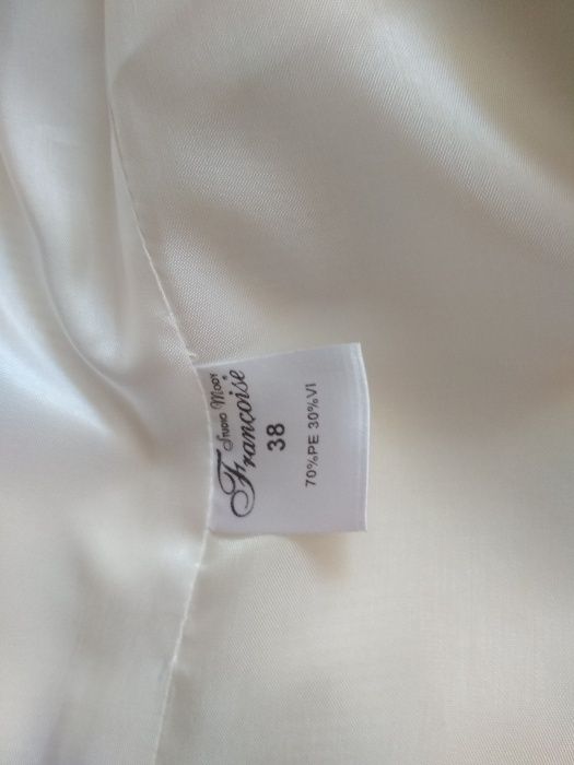 Płaszczczyk ślubny rozm 38