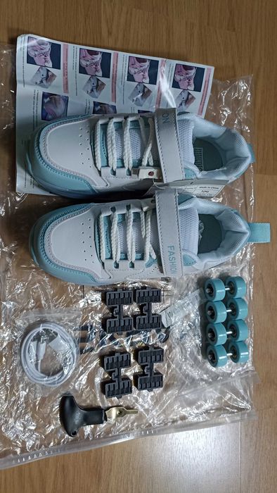 Nowe butorolki 34 buty na kółkach świecące