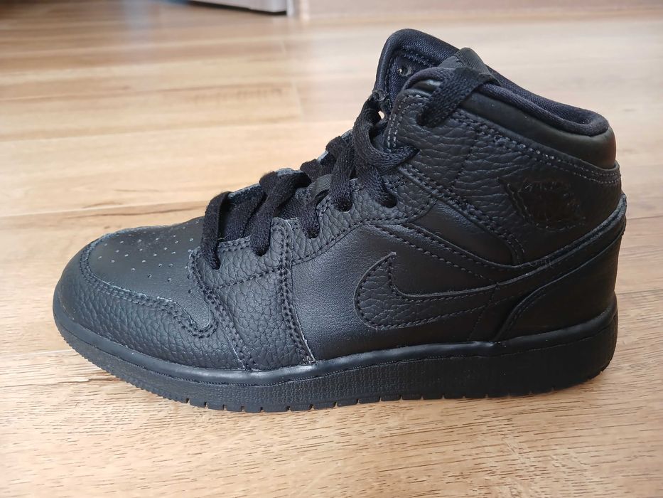 Кроссовки Nike Jordan , оригинал. р37
