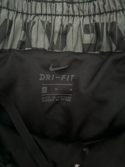 Spodenki sportowe nike
