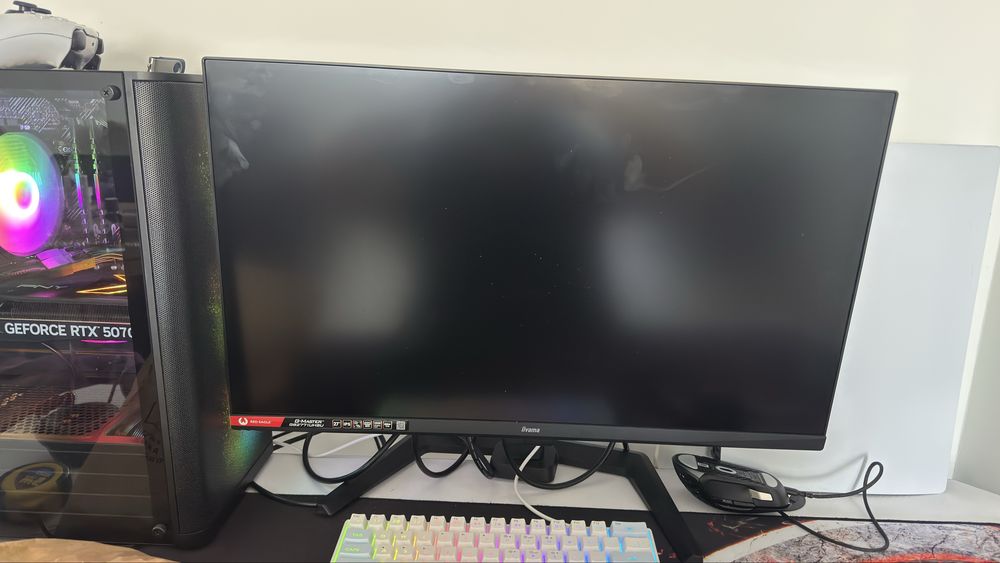 Monitor iiyama G-Master Red Eagle GB2771UHSU-B1 27" 4K IPS Dual Mode 144Hz/288Hz 0.8 MPRT