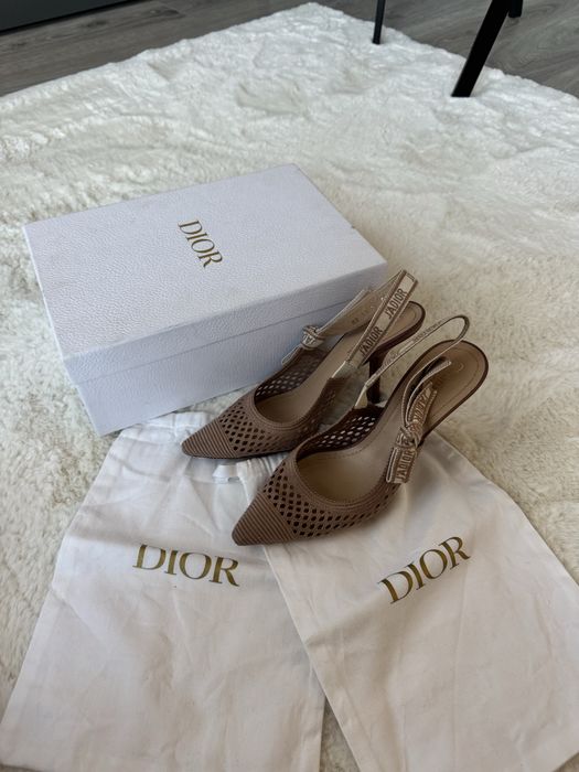 Туфлі бежеві Dior 39р оригінал