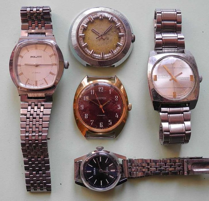 Stare radzieckie zegarki mechaniczne - 5 szt. - zestaw (nr 9)