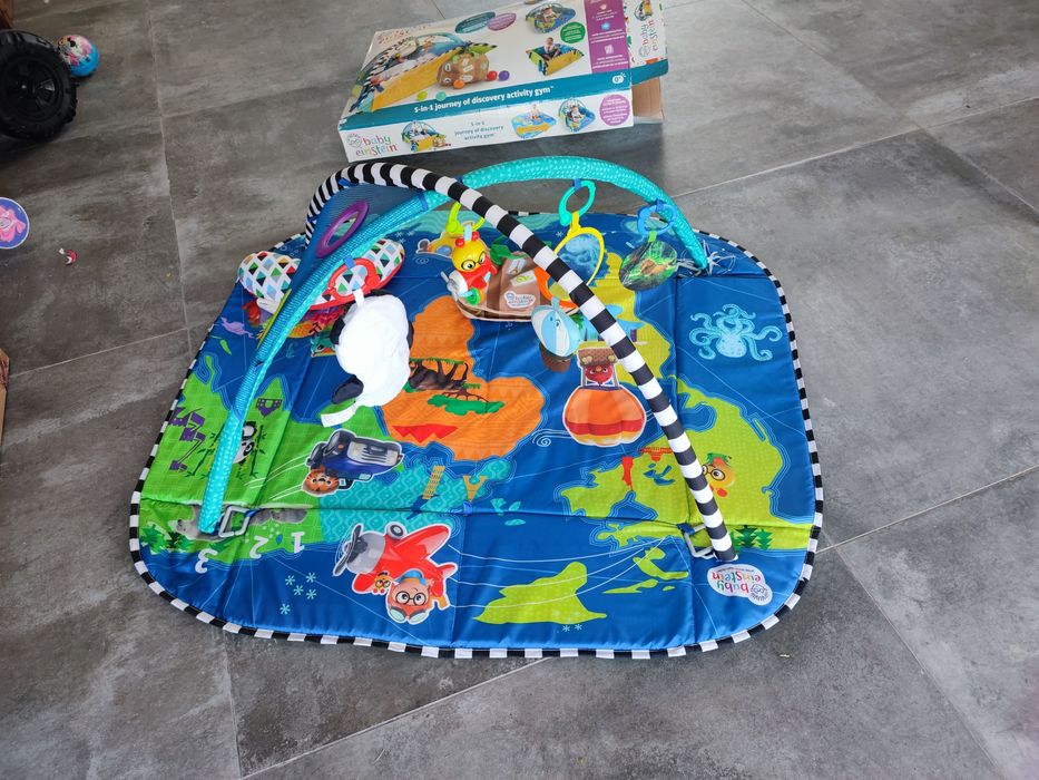 Tapete de atividades Baby Einstein