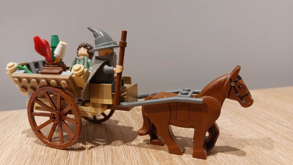 LEGO 9469 Lord of the Rings - Przybycie Gandalfa