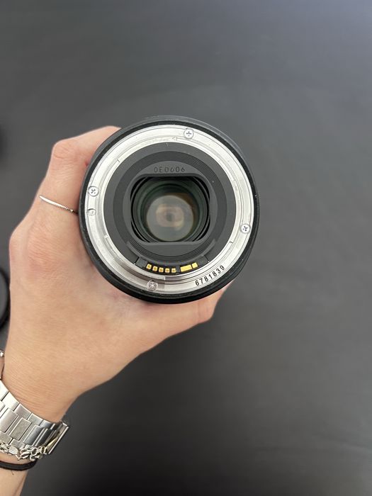 Canon zoom EF 24-105 f/4 L IS USM