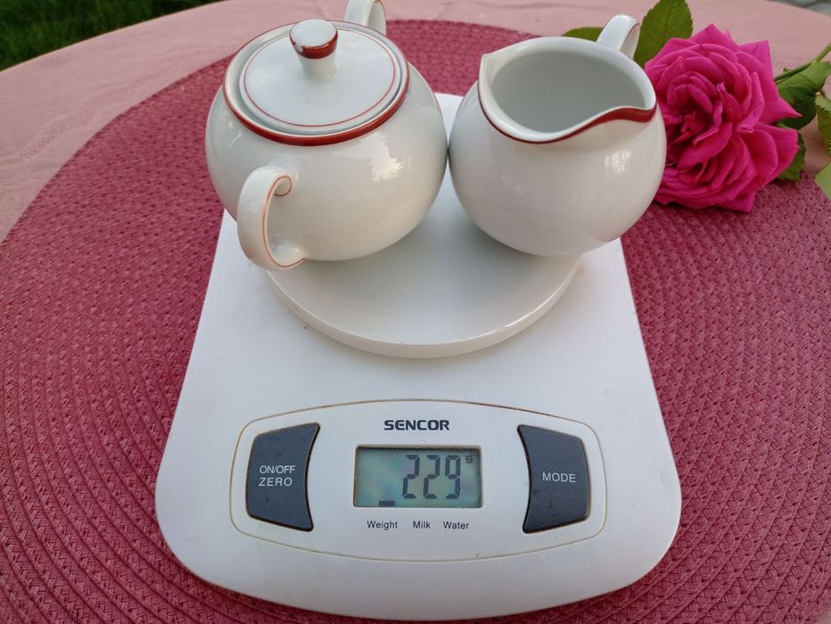 Stara Porcelana ARZBERG Germany Zestaw do kawy Dzbanek Cukernica Mlecz