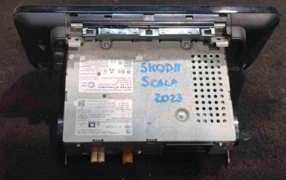 Rádio / Auto Rádio 654035871B - SKODA SCALA