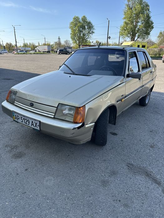 Славута 2002 с документамі 1.2 газ бенз