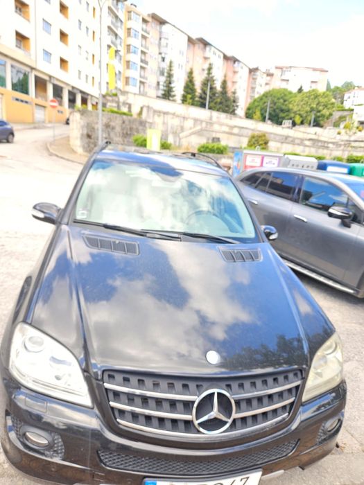 Carro Mercedes ML 320