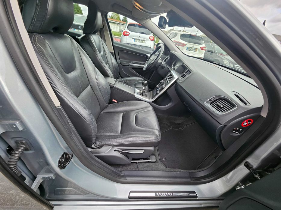 Volvo S50 2.0D-D3 88.000kms Financiamento até 120 Meses, Nacional