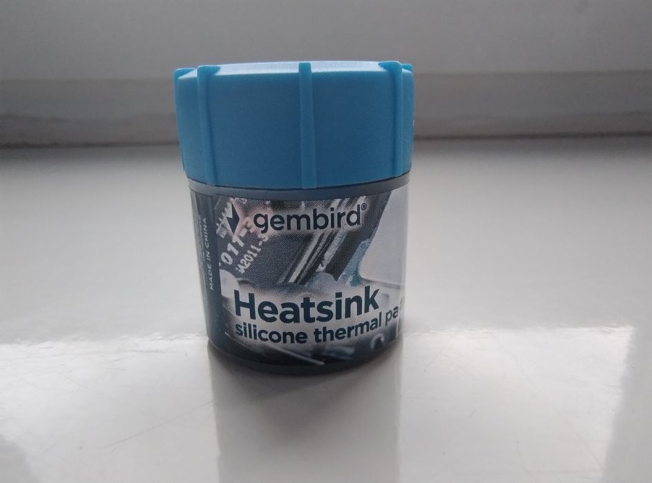 Pasta termoprzewodząca do procesora