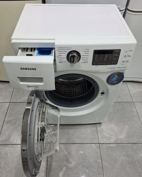 Máquina de secar roupa nova
