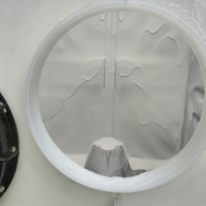 Продам Єврокуби під каналізацію на 1000л