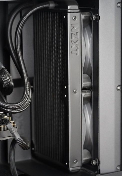 Komputer stacjonarny AMD Ryzen 9 3900X, chłodzenie wodne, RTX 2060X