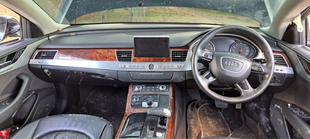 Audi A8 D4 4.2бен 2012г на пневме