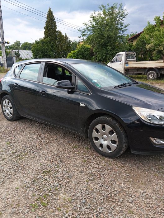 Sprzedam Opel Astra J