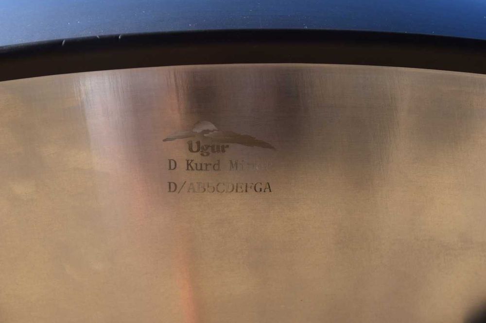 UGUR D Kurd minor 9 handpan argênteo com saco