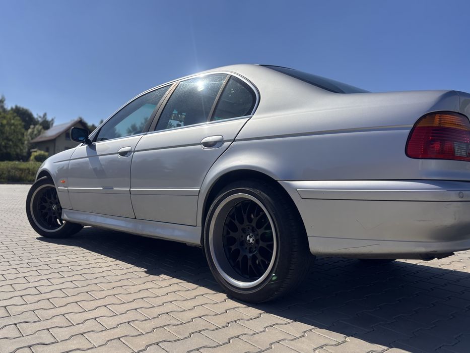 BMW E39 2003 Lift
