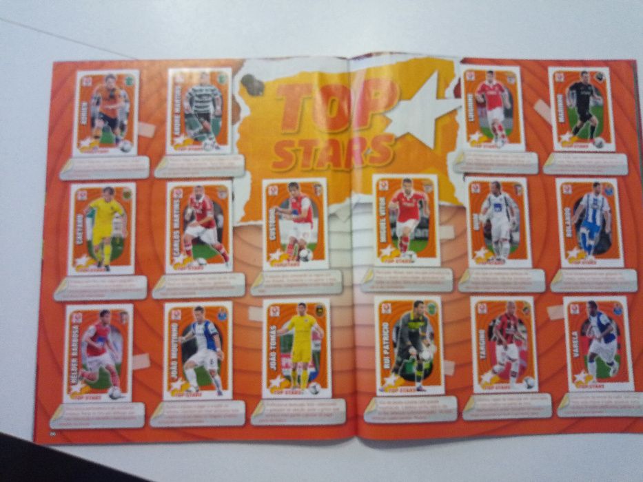 vintage cadertena futebol 2012/2013 - panini