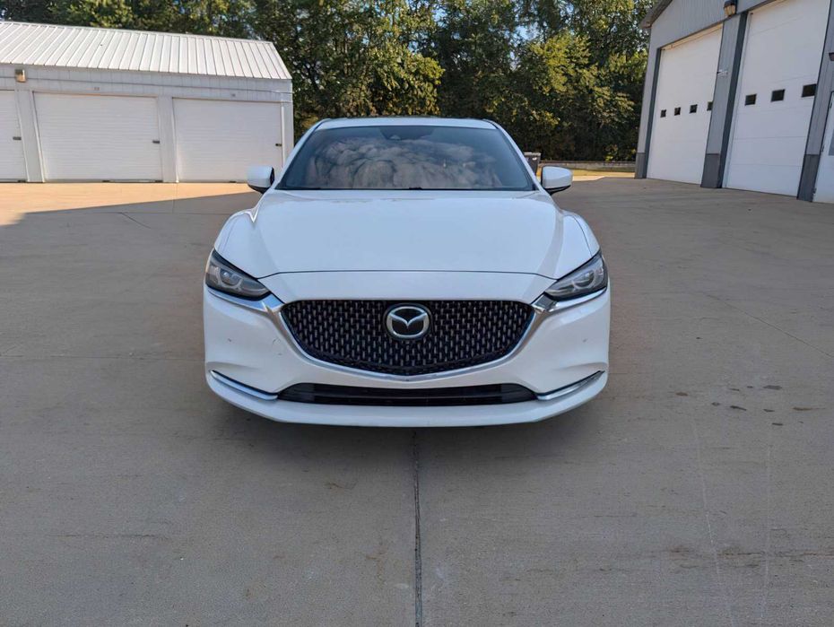 Mazda 6 Signature      2018