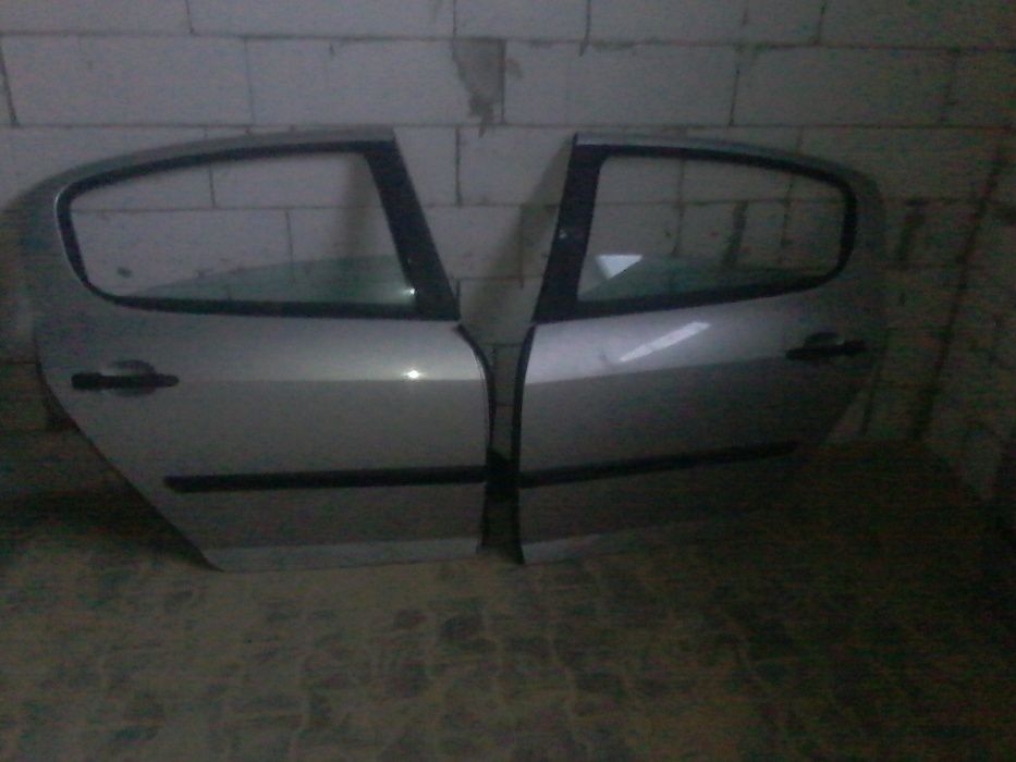 Дверь двері Двери передняя задняя Пежо 407 Peugeot 407